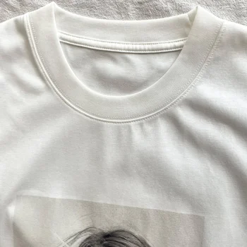 Бяла тениска с кръгло деколте и портрет принтом в ретро стил New York Street 2023 пролет/лято