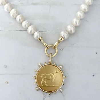 луксозно луксозна перлена огърлица ръчно изработени с подвижен окачване под формата на монети във вид на кон, Бижута за Жени, Подарък
